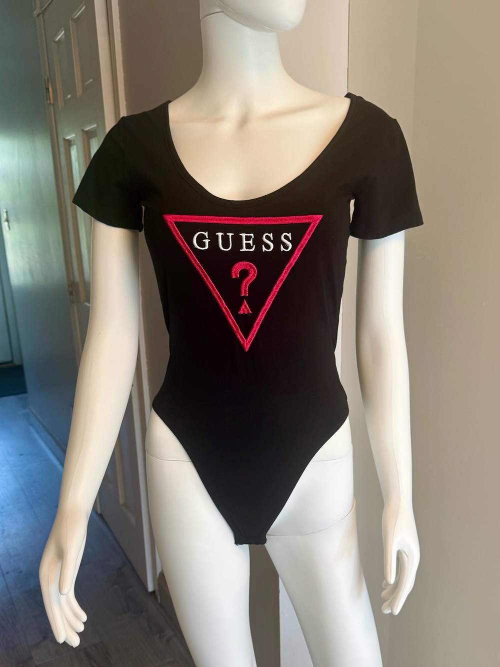 Guess Black Bodysuit with Pink Triangle Logo size Medium
